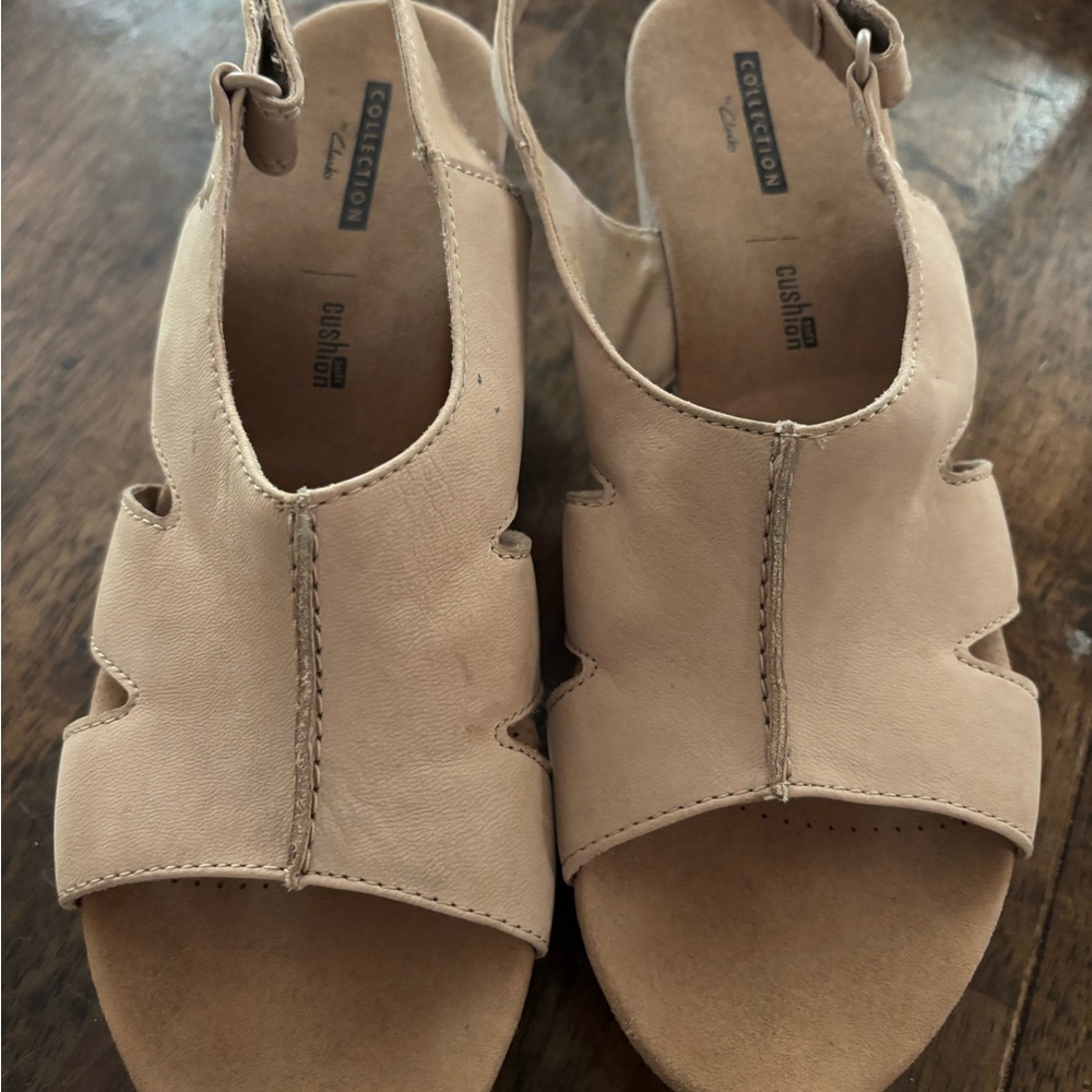 Clarks Tan Sandals with Slingback Design